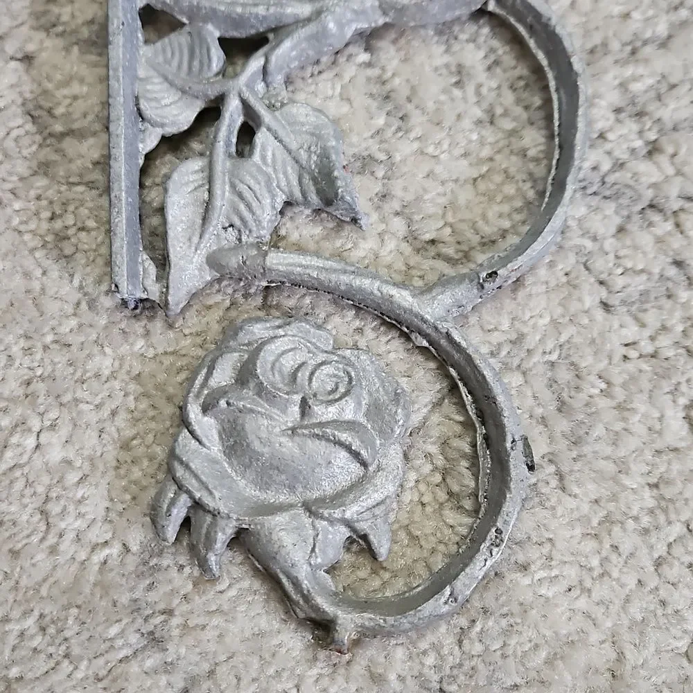 Decorative Floral Wrought Iron Corner Accents in Silver - Set of 2